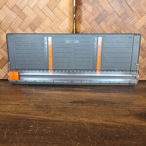 Fiskars Cutting Board 12" Slide Ruler-Measuring Project Crafts Fabric Paper‎